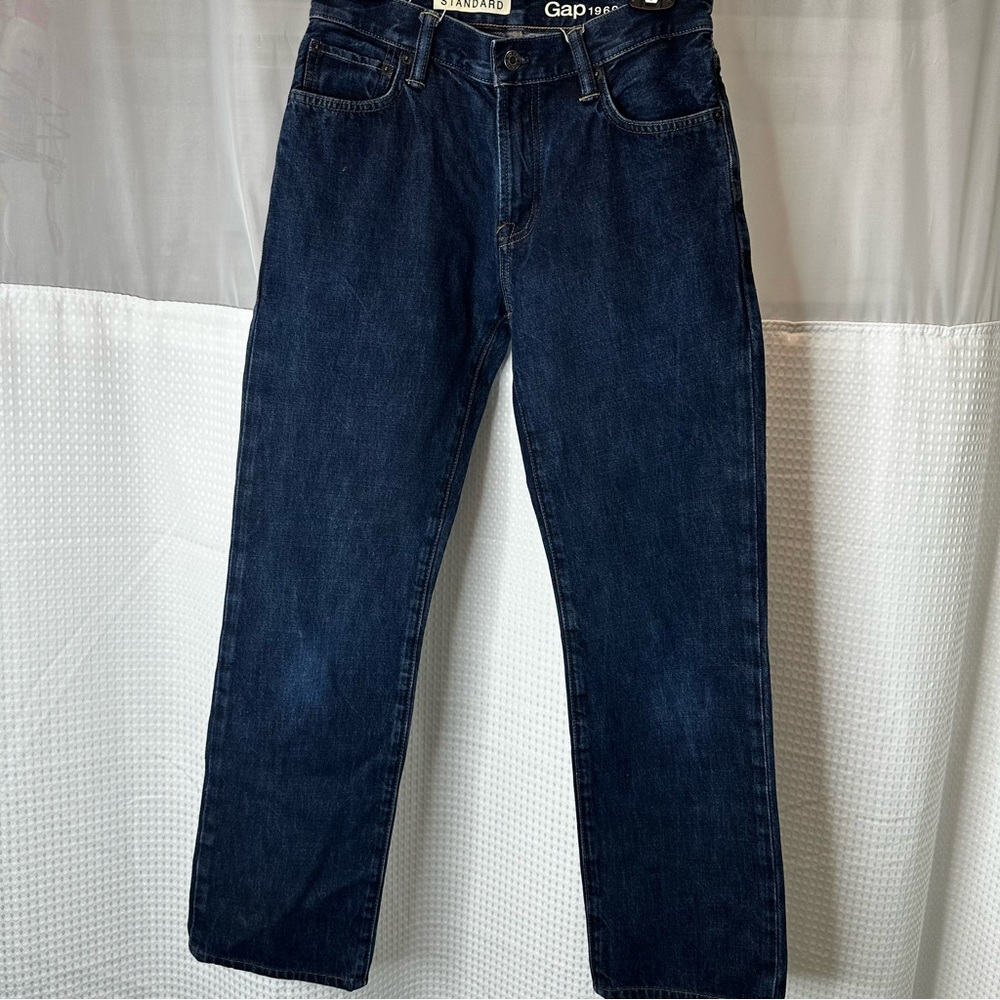 Men’s Gap standard jeans 28/32 straight leg